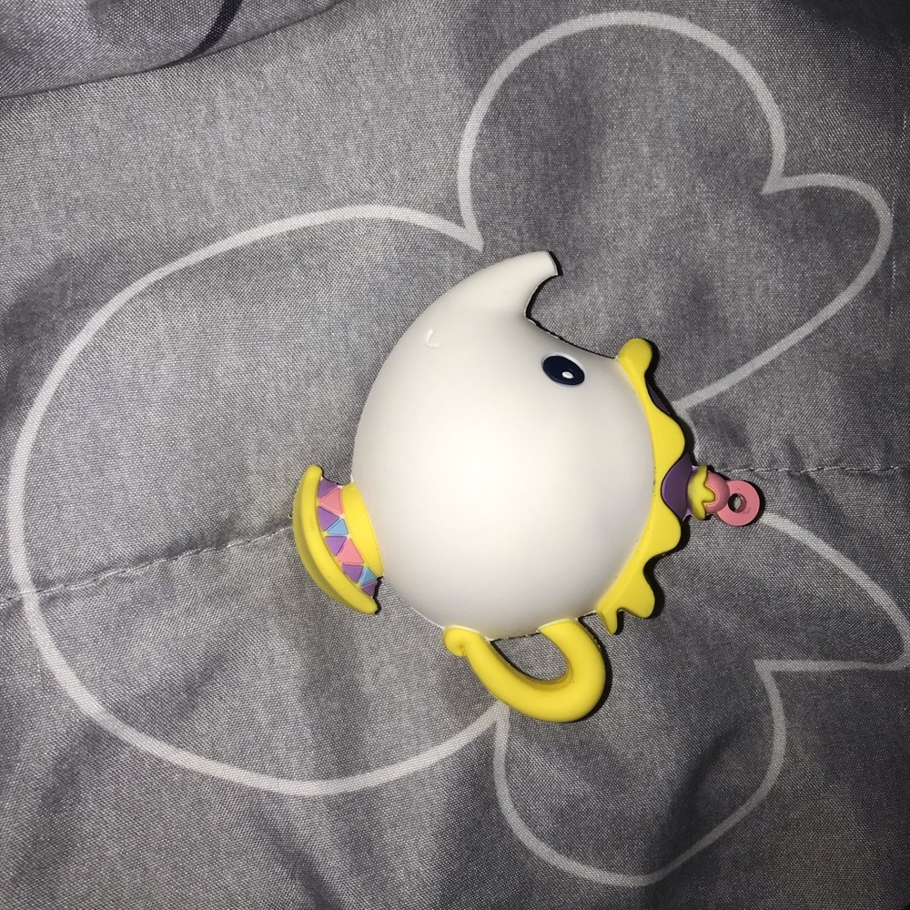 Mrs.Potts Keychain